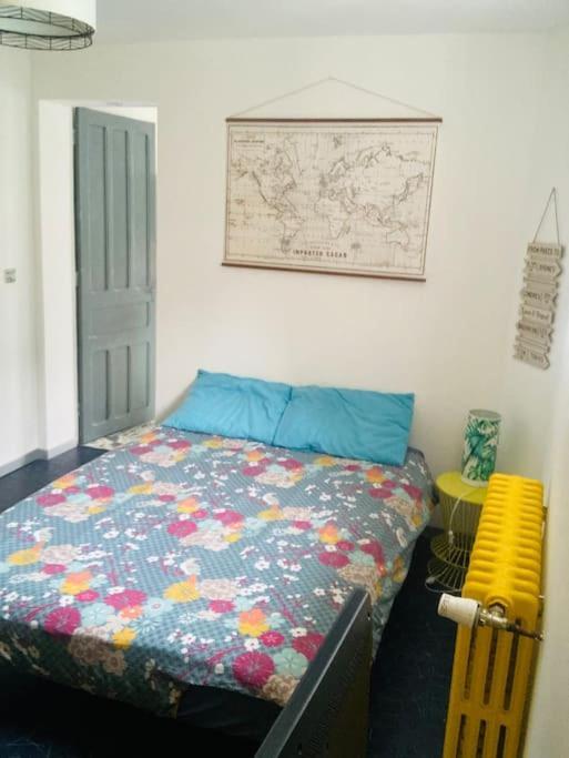 Logement Independant,Calme A 2 Pas Du Centre Ville ลันยง ภายนอก รูปภาพ