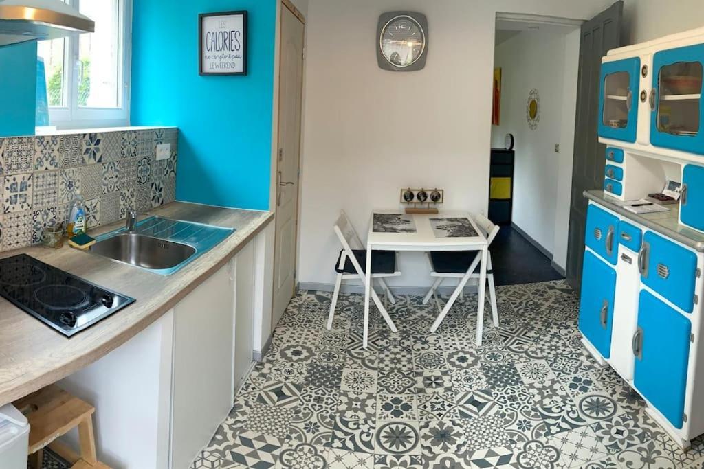 Logement Independant,Calme A 2 Pas Du Centre Ville ลันยง ภายนอก รูปภาพ